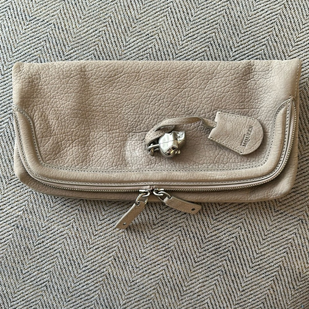 Authentic Alexander McQueen Clutch gray